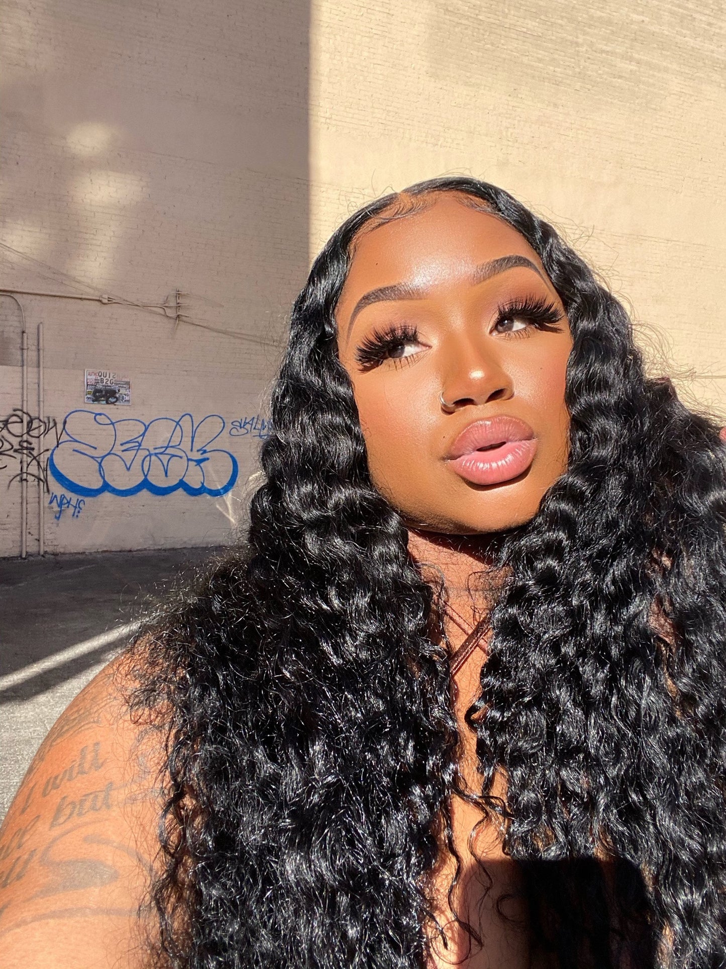 Romantic Curly – HD Lace Wig
